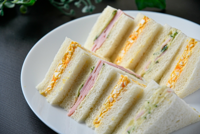 大阪豊中市でサンドイッチのケータリングを頼むメリットとは？