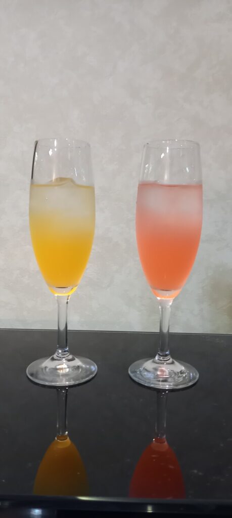 2色のオリジナルカクテルのケータリング(大阪）