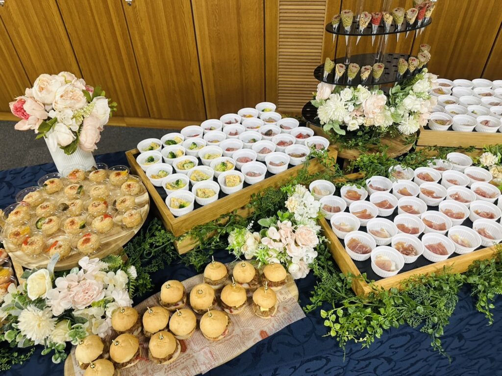 大阪市にて31名様分の懇親会でのケータリング（大阪）