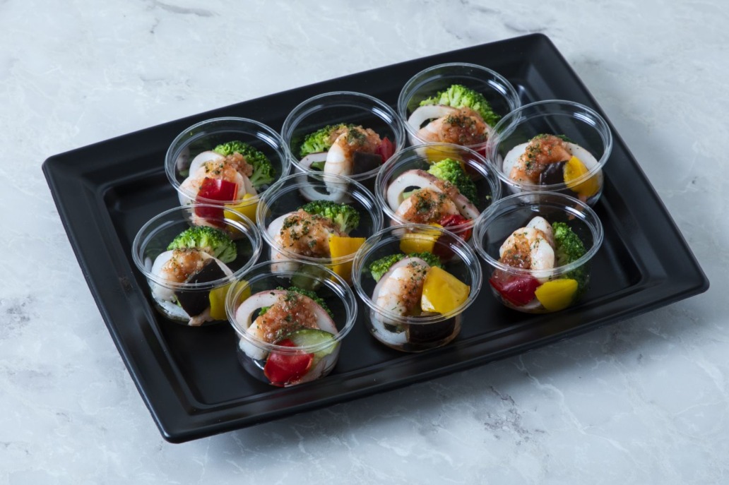 エビとイカの冷製トマトマリネ